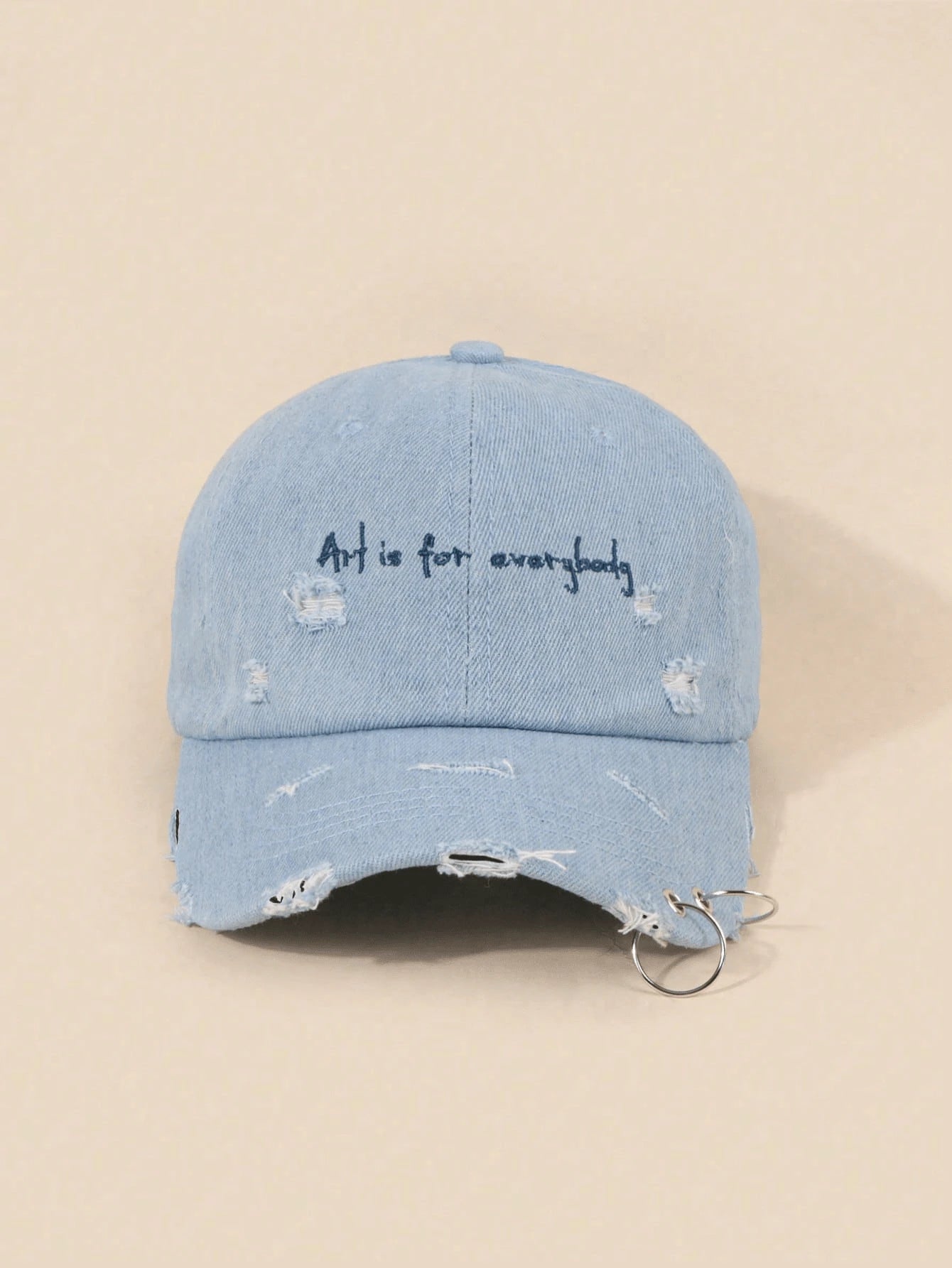 Casquette Art Is For Everybody effilochee et brodee bleu jeans de face