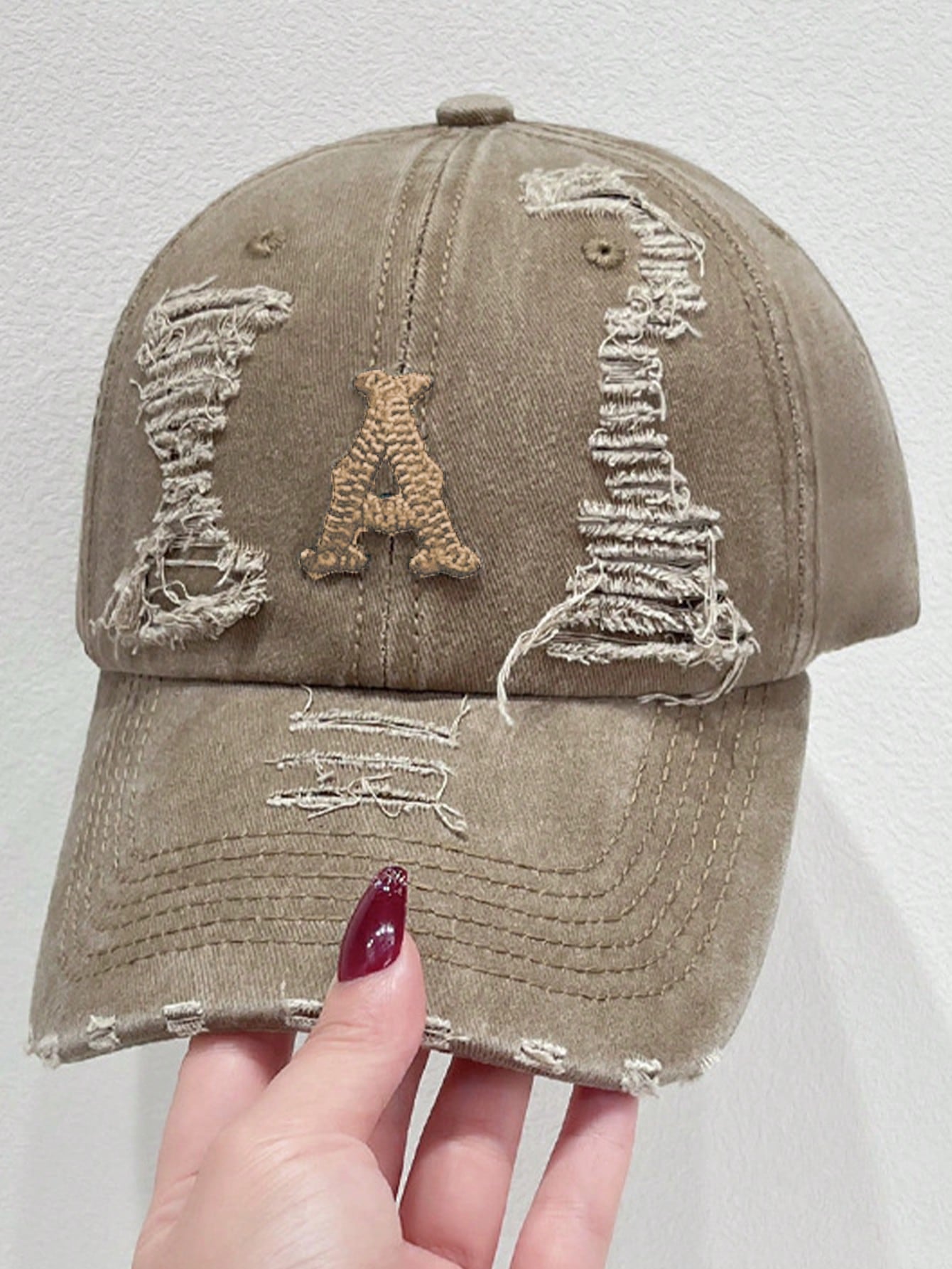 casquette Aether brodee efilochee beige